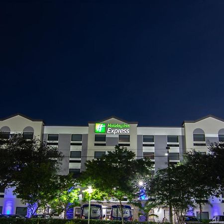 Holiday Inn Express And Suites Fort Lauderdale Airport West By Ihg Дейви Екстериор снимка
