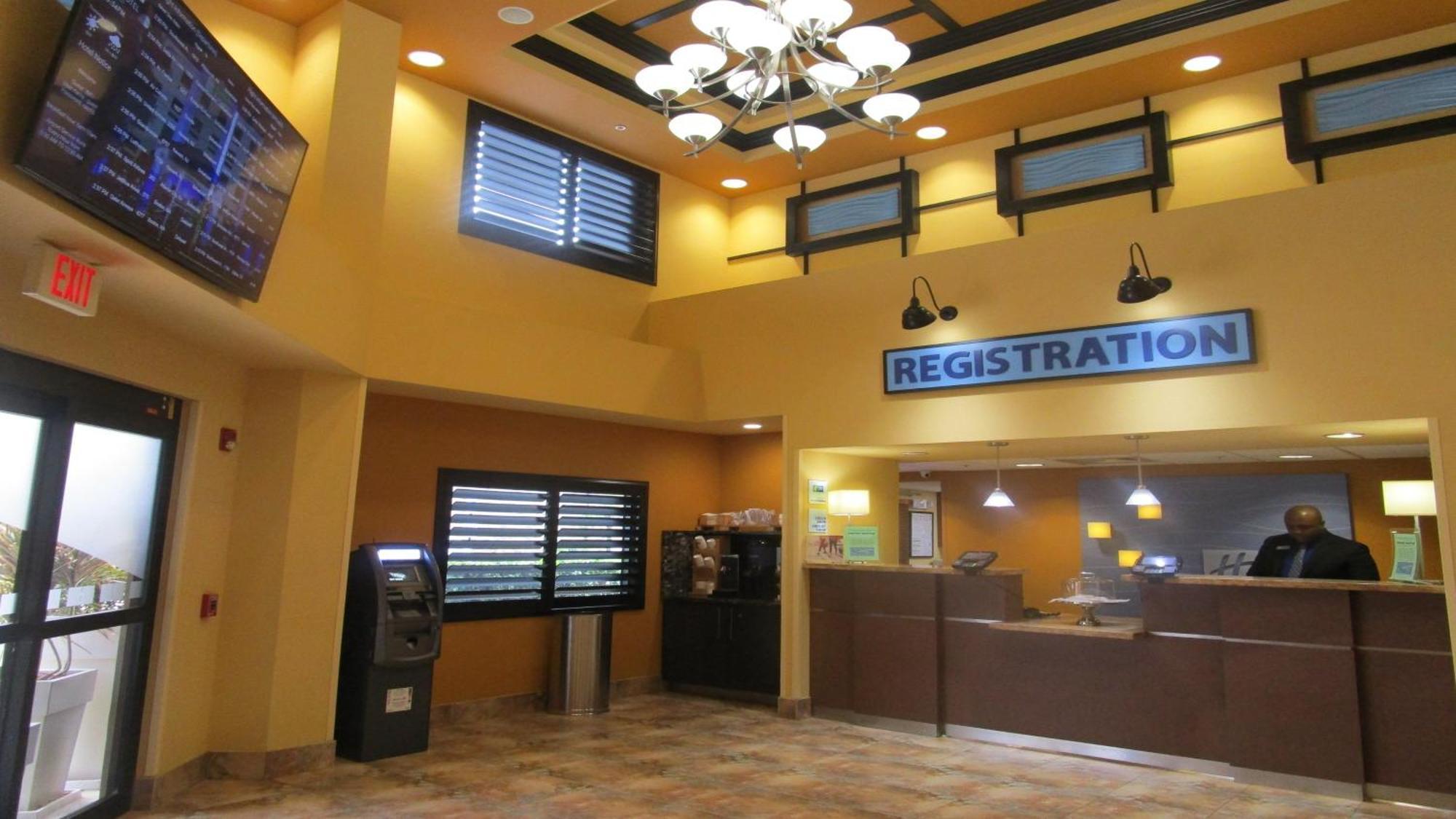 Holiday Inn Express And Suites Fort Lauderdale Airport West By Ihg Дейви Екстериор снимка